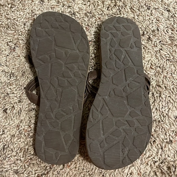 Volcom Sandals - Picture 3 of 3